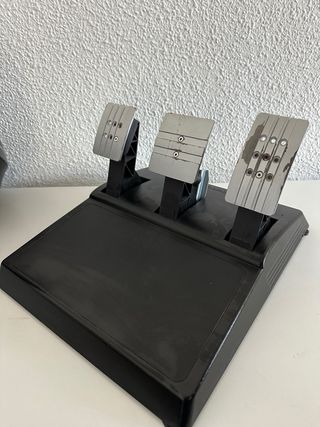 Thrustmaster T300 RS + TH8S + Pedali