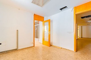 Local comercial en venta en Moncada