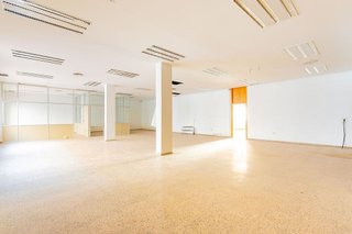 Local comercial en venta en Moncada