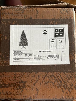 Árbol de Navidad Everlands con piñas