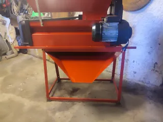 Despalilladora de uva