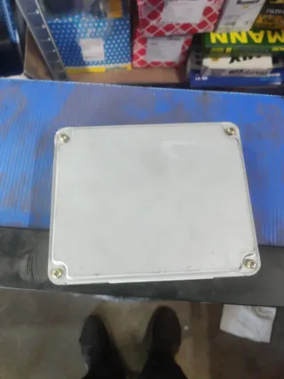 Centralita Motor Mazda MX-5 NB 1.6 B6MU