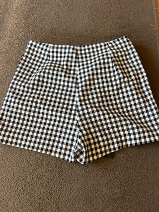 Falda pantalón cuadros blanco y negro