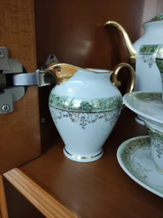 Juego de café porcelana oro y verde