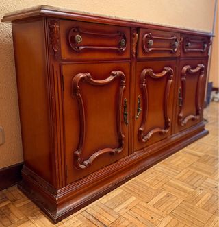 Aparador antiguo madera y mármol