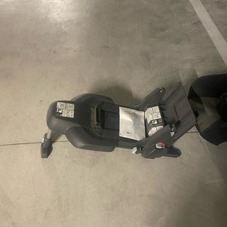 Silla coche Isofix con base y pata. Original Audi