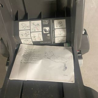 Silla coche Isofix con base y pata. Original Audi