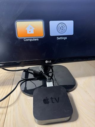 2 Apple TV (sin mandos)
