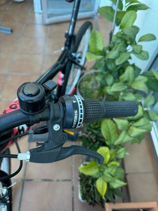 Bicicleta MTB 26” Denbike muy poco uso