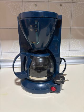 Cafetera Solac con jarra y filtro