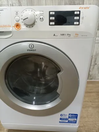 Lavadora Secadora Indesit 8/6kg clase A 1400rpm