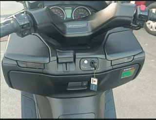 Suzuki Burgman 400 ABS Gris