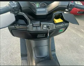 Suzuki Burgman 400 ABS Gris