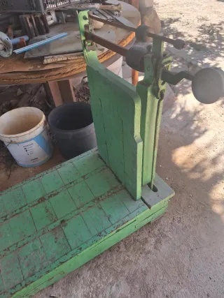 Antigua báscula de peso