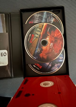 Stranger Things S.2 VHS Packaging