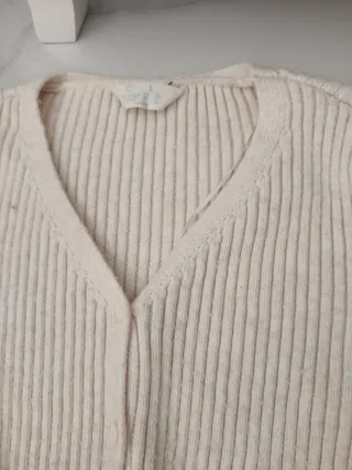 Conjunto Bershka: Camisa rayas y cárdigan