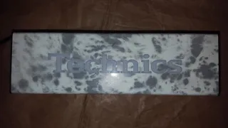 LOTE TECHNICS PROMO EXPOSITOR, ADHESIVO Y LAMPARA