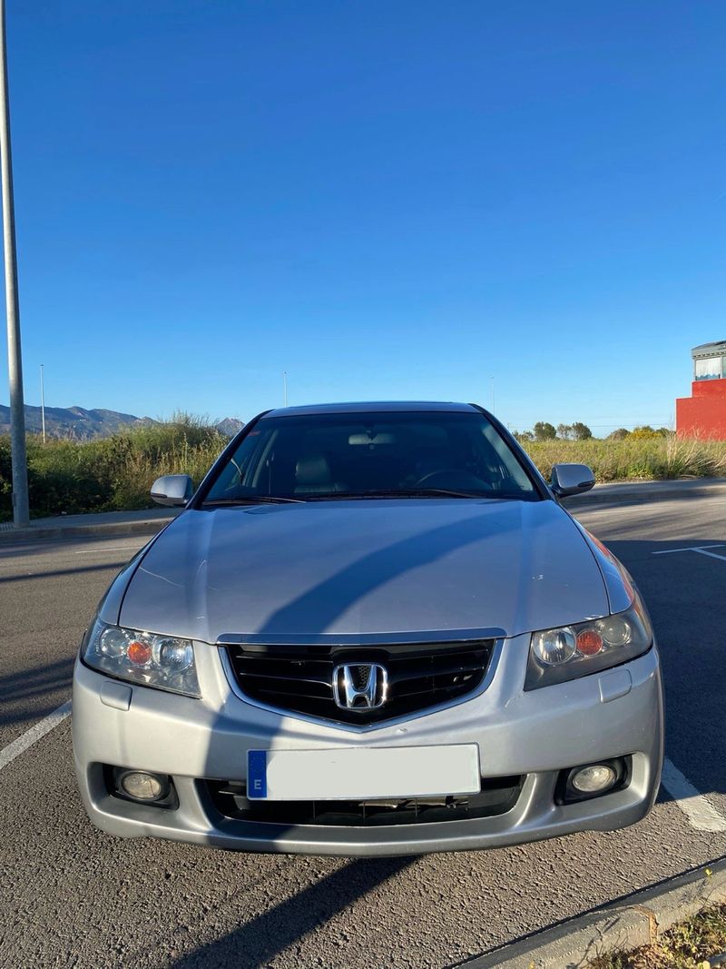 Honda Accord 2004 - foto 1