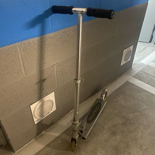 Patinete infantil de metal 2 ruedas