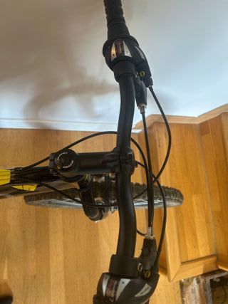 Bicicleta B-Pro Montaña Negra/Amarilla