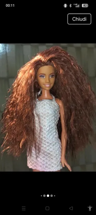Barbie con vestito scintillante