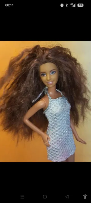 Barbie con vestito scintillante