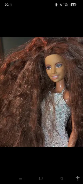 Barbie con vestito scintillante