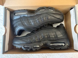 Nike Air Max 95 Triple Black NUEVAS Talla 42