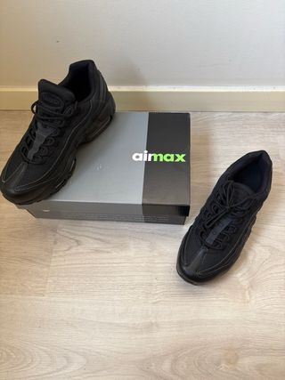 Nike Air Max 95 Triple Black NUEVAS Talla 42