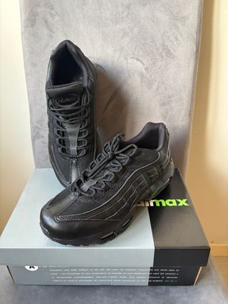 Nike Air Max 95 Triple Black NUEVAS Talla 42
