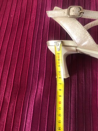 Sandalias Desirée Piel Beige/Oro