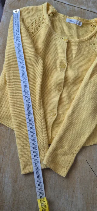 Chaqueta amarilla niña T 6-7 años