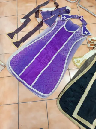 Lote casullas litúrgicas sacerdotales antiguas