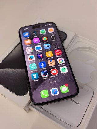 iPhone 15 Pro 84% Titanio natural 128GB