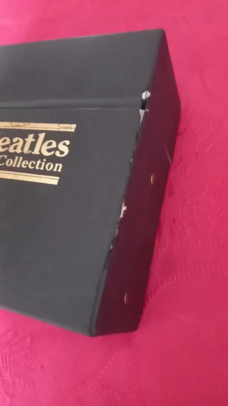 The Beatles CD Singles Collection Caja