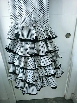 Vestido Flamenca y mantoncillo