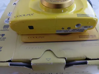 Cámara Nikon Coolpix S33 Amarilla