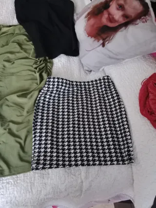 Lote Ropa Negra y Verde Militar