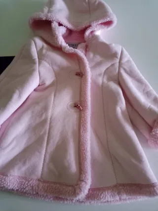 Abrigo rosa bebé 2 años