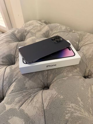 iPhone 14 Pro Max 256 GB Morado Oscuro