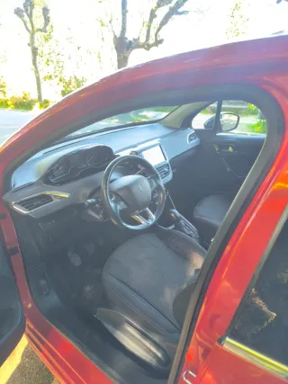 Peugeot 208 2017