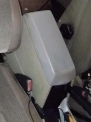 Reposabrazos básico Volvo 850 color piel