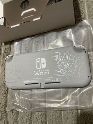 Nintendo Switch Lite Edición Pokémon
