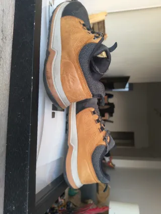 Zapatillas trekking Quechua Talla 43