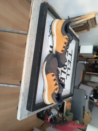 Zapatillas trekking Quechua Talla 43