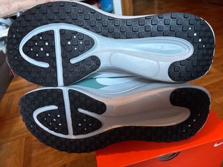 Nike Revolution 8 Easyon Talla 47.5