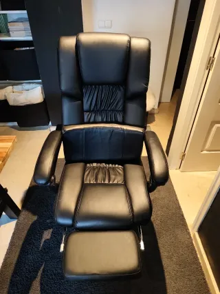 Silla de oficina ergonómica negra