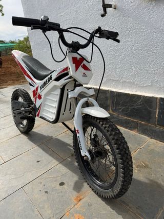 Moto electrica infantil, kuberg