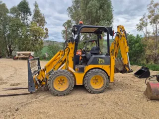 Retroexcavadora JCB 1CX