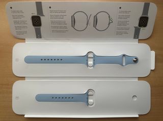 Apple Watch 41mm. Sky Sport Band